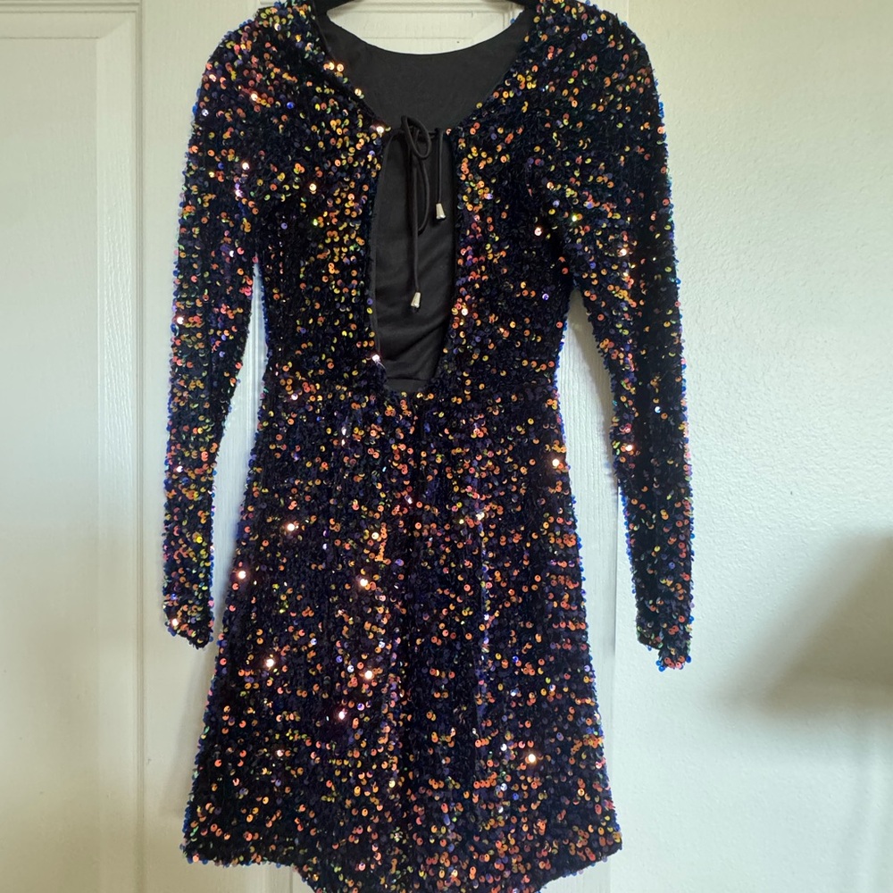 Selfie Leslie Sparkling Sequin Long Sleeve Dress - Picture 2 of 2